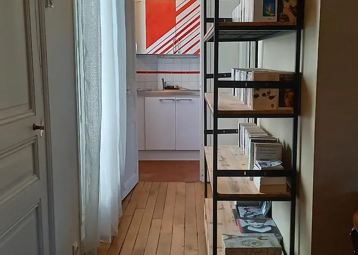 Calme Et Charmant Appartement Pres De Paris Et Versailles